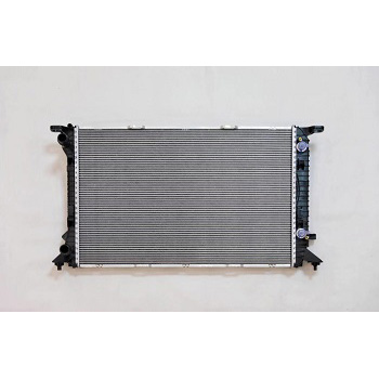 Auto Radiator aluminium plastic